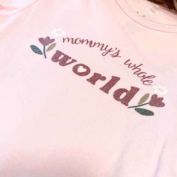 NWT Baby 3pc MOMMY’S WHOLE WORLD Onesie Set - Picture 7 of 7